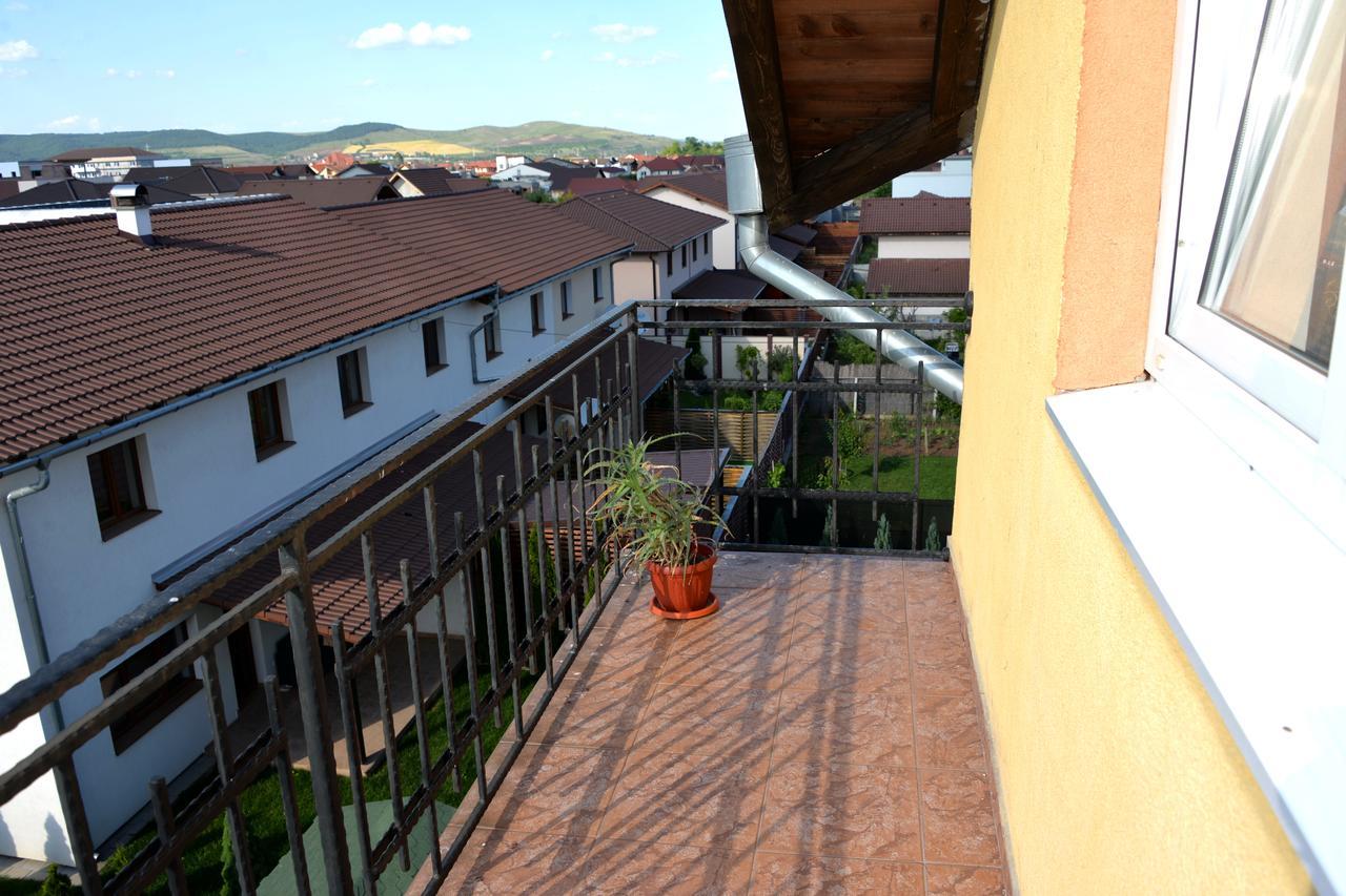 Apartament Rezidential - Alba Iulia Leilighet Eksteriør bilde