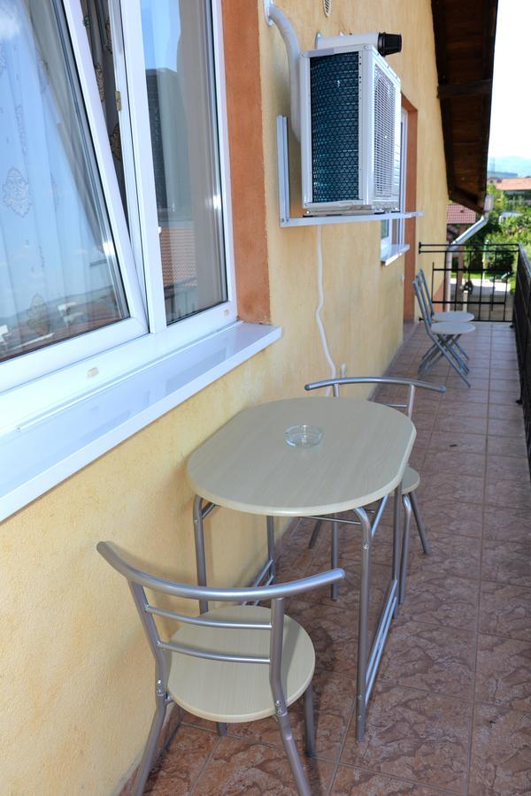 Apartament Rezidential - Alba Iulia Leilighet Eksteriør bilde